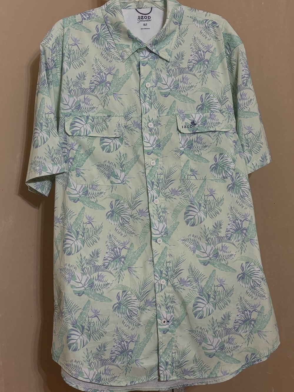 Izod Saltwater Short Sleeve Shirt in Mint Green and Lavender Sz XL